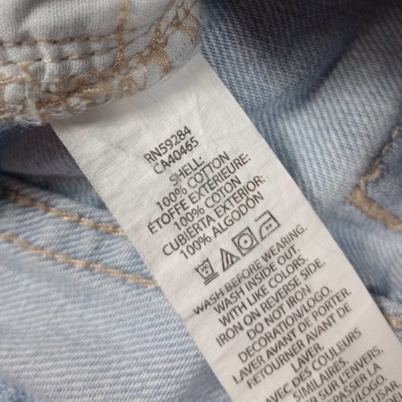 Children's Place Girls Embroidered Distressed Midi Shorts- Size 10 - Picture 6 of 6